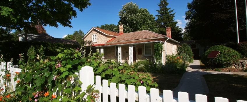 McCrae House and Gardens